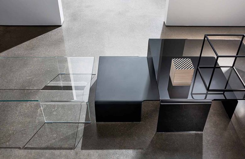 Table basse en verre SPIDER -100 à 122 cm - Design Lievore Altherr Molina - SOVET