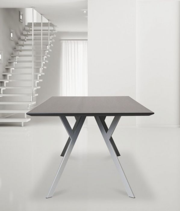 Table de Repas TYPUS - Design Nettesheim & Edelhoff - Wilde + Spieth